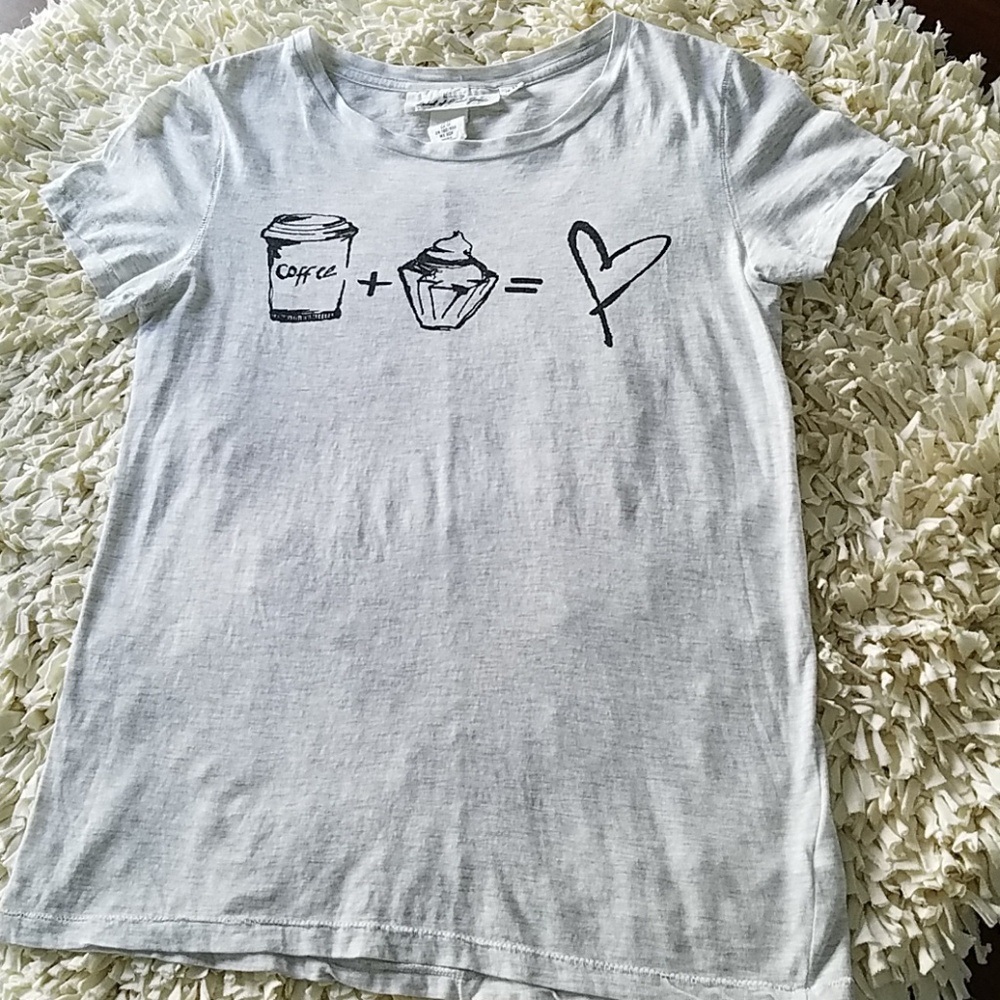H&M Cupcake & Coffee Gray Soft Knit Tee